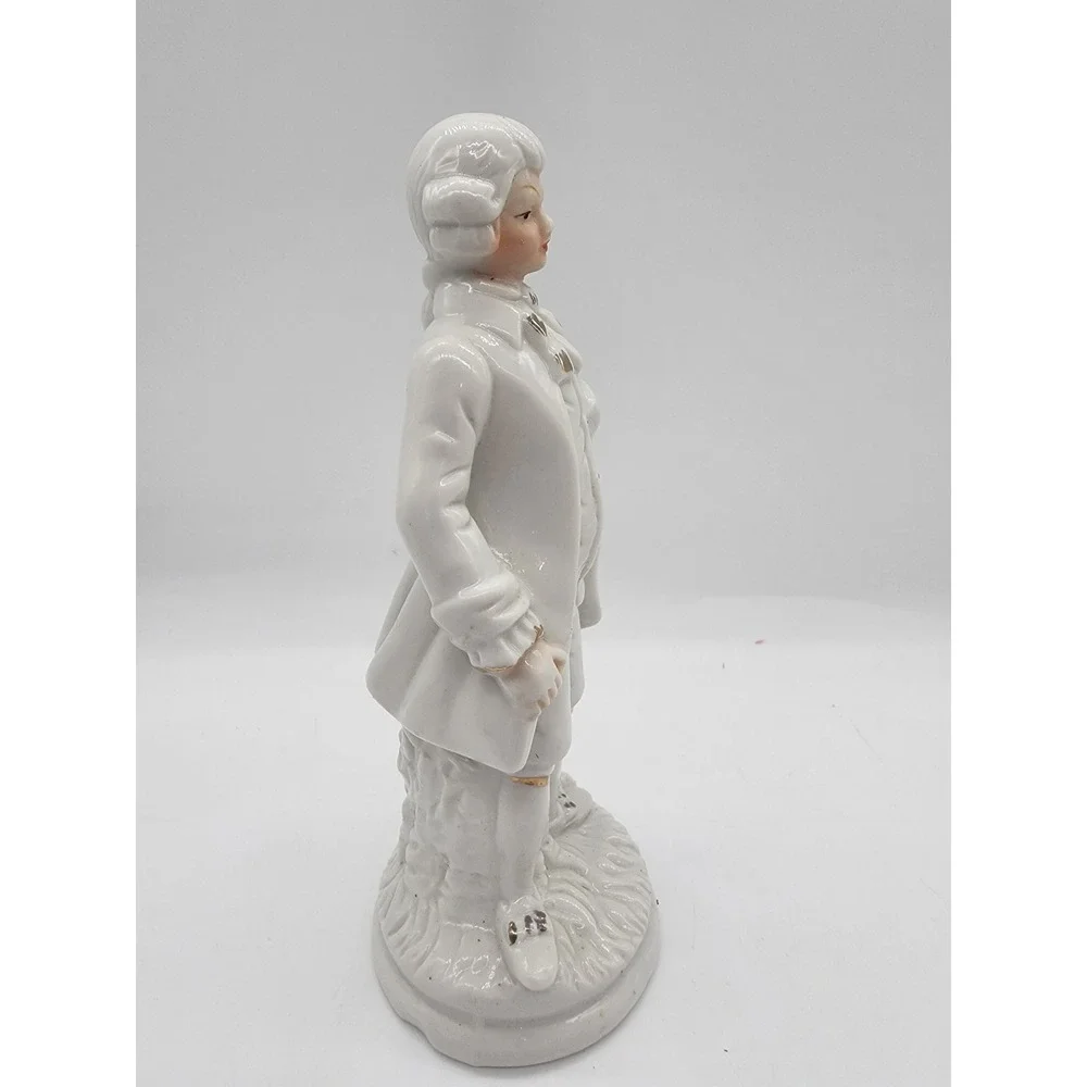 Vintage White Porcelain Colonial Gentleman Figurine Gold Gilt Accents 8 Inch